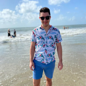 Meet your Posher, Eric